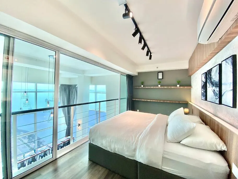 דירה Jelutong Maritime Suite #Pool Table #Kids Area #Full Seaview #Georgetown #6Pax #2Br2Bath #Private Host מלזיה