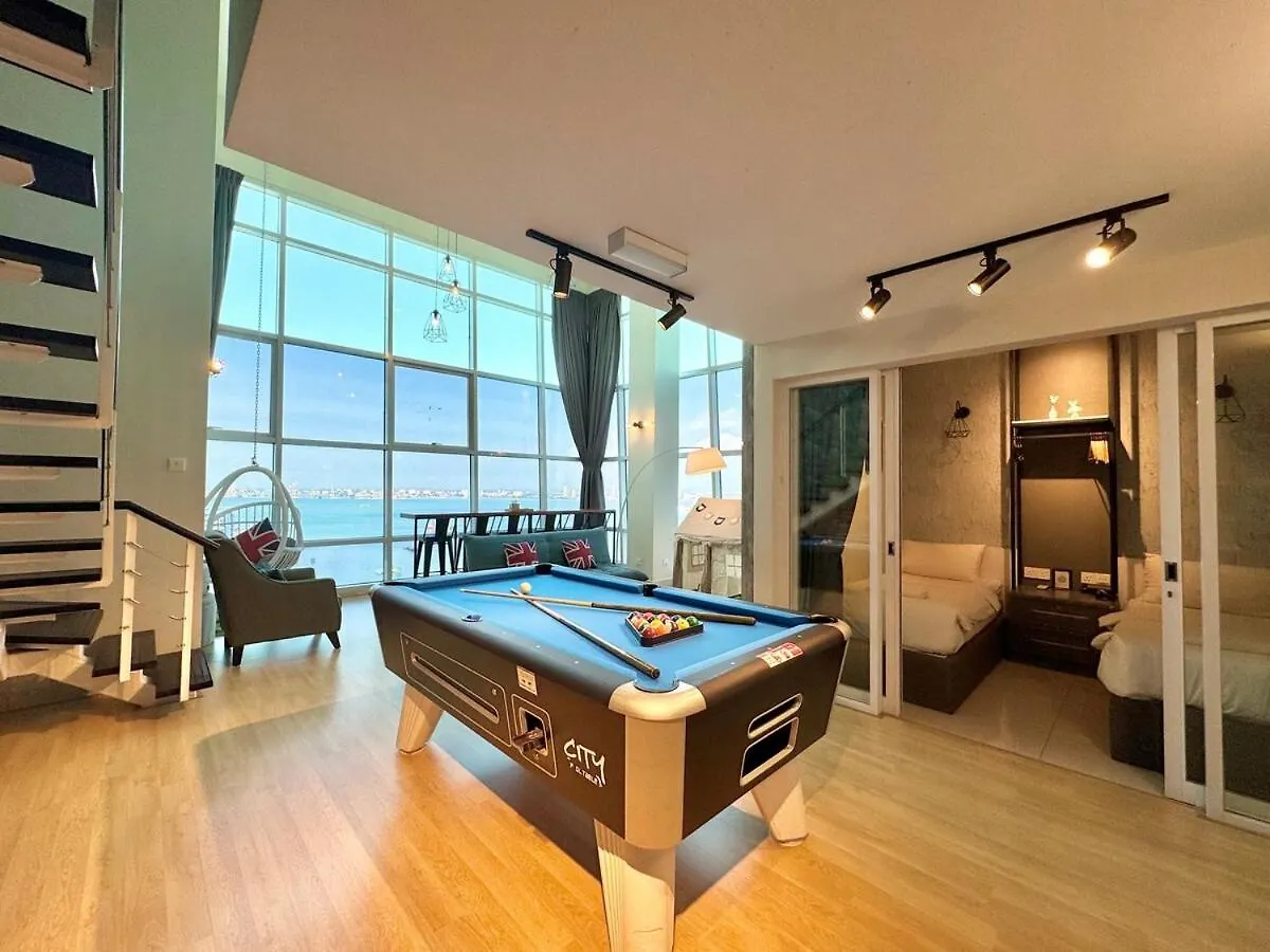 Jelutong Maritime Suite #Pool Table #Kids Area #Full Seaview #Georgetown #6Pax #2Br2Bath #Private Host 0*,