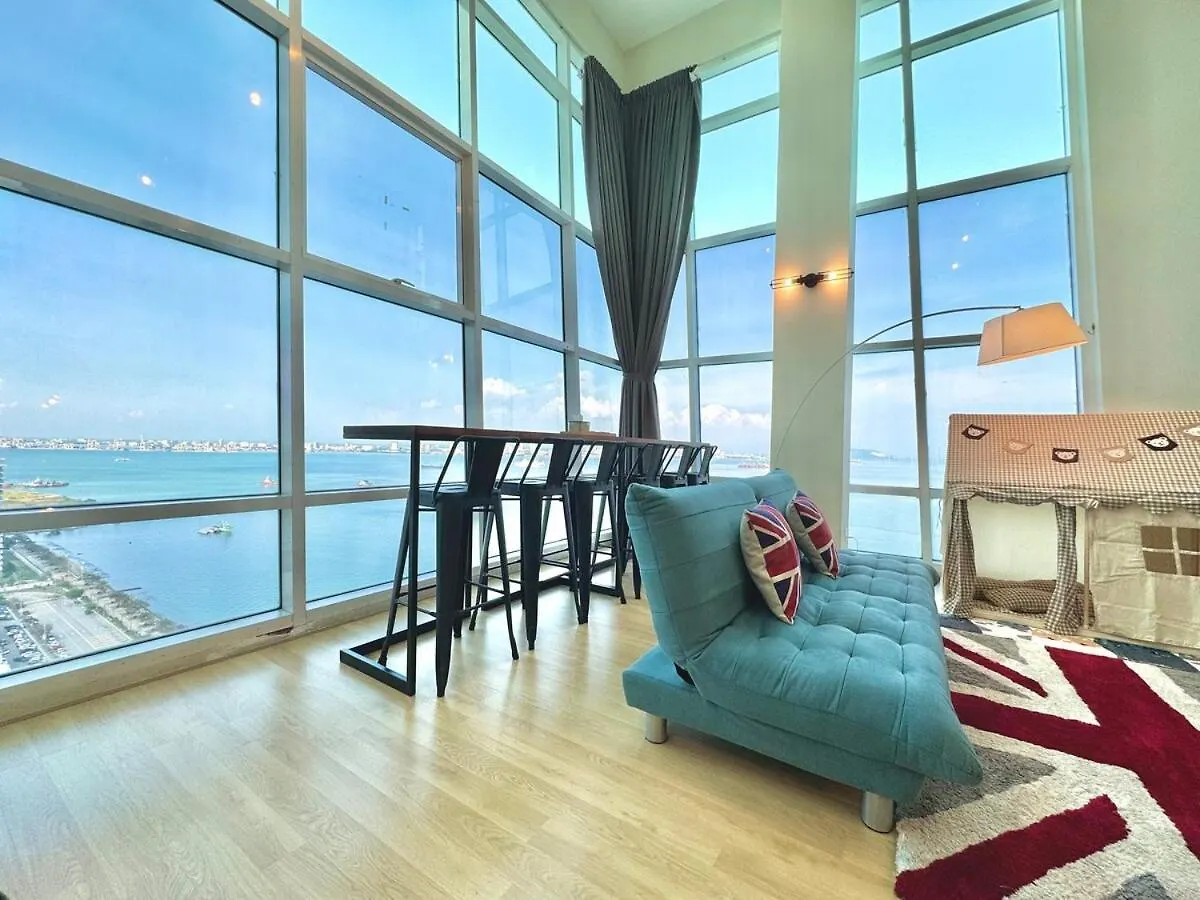 Jelutong Maritime Suite #Pool Table #Kids Area #Full Seaview #Georgetown #6Pax #2Br2Bath #Private Host דירה
