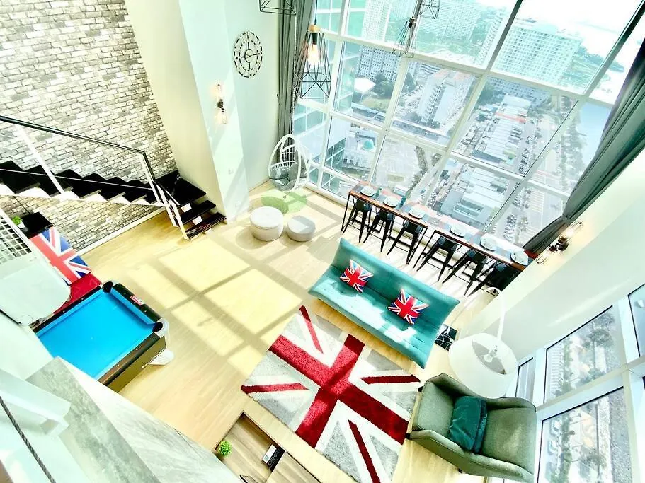 Maritime Suite #Pool Table #Full Seaview #Georgetown #6Pax #2Br 2Bath #1King 2Single 2Floor Mattress #Quality Well Maintained #Private Host Jelutong Apartment