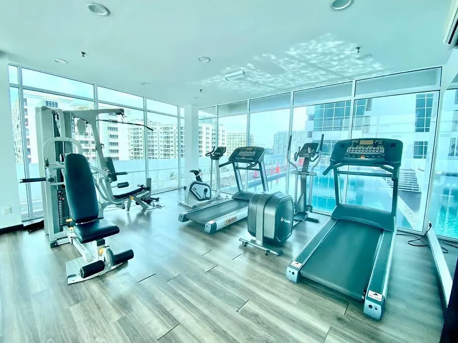 Maritime Suite #Pool Table #Full Seaview #Georgetown #6Pax #2Br 2Bath #1King 2Single 2Floor Mattress #Quality Well Maintained #Private Host Jelutong 0*,