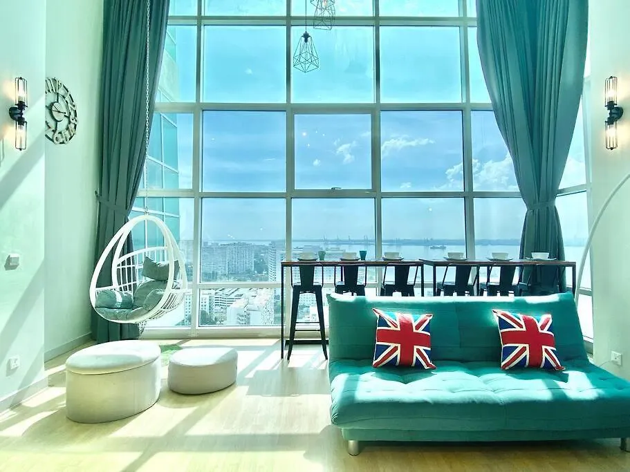 Maritime Suite #Pool Table #Full Seaview #Georgetown #6Pax #2Br 2Bath #1King 2Single 2Floor Mattress #Quality Well Maintained #Private Host Jelutong 0*,